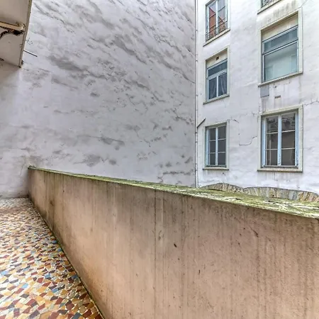 Guestready - Elegant Getaway In Lyon
